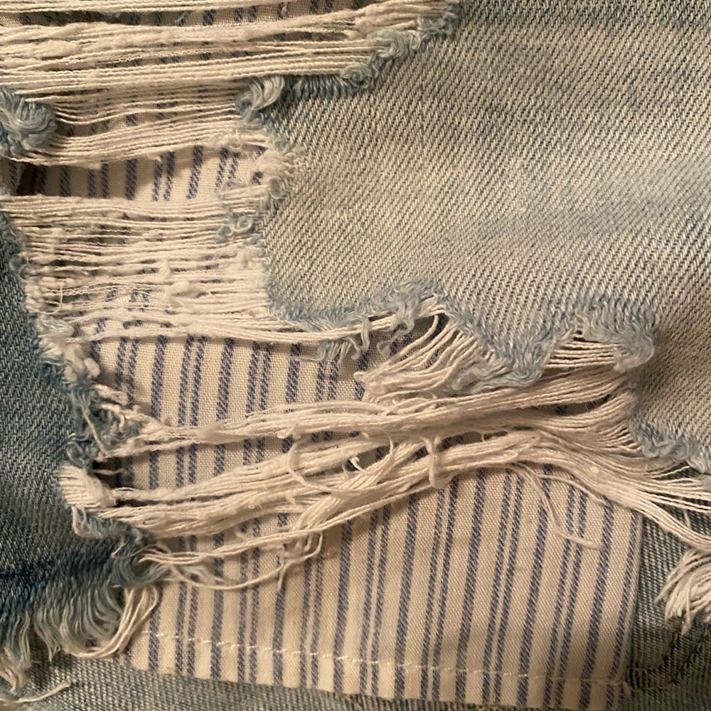 american eagle shorts - Picture 2 of 5